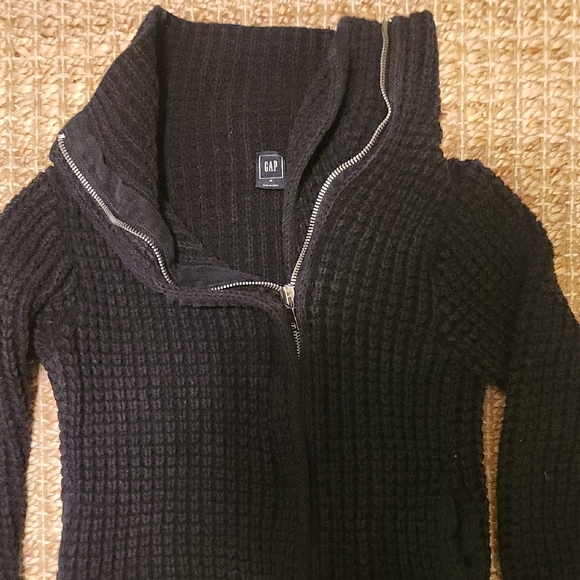 GAP Black Women's Sweater - Picture 3 of 4